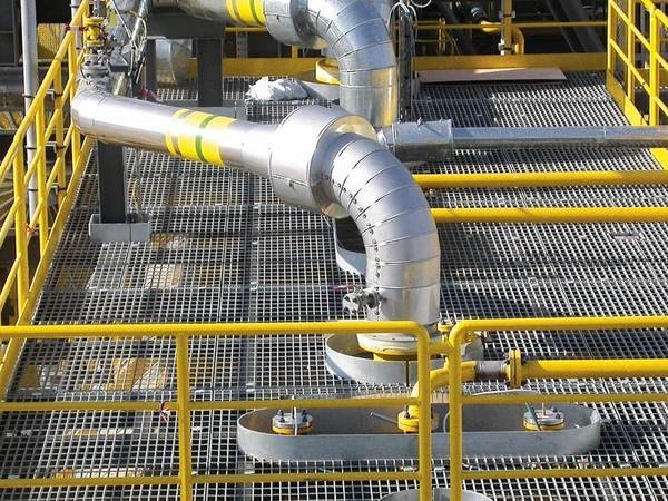 Platform Grating – Smooth or Serrated Surface for Industrial Projects